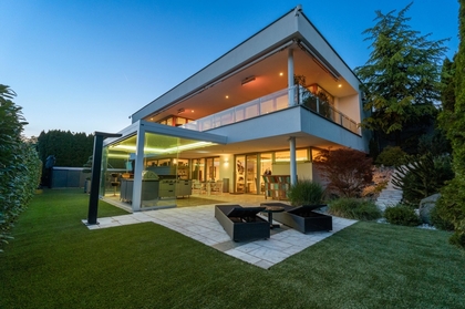 Architektenvilla mit Seeblick Architektenvilla mit Seeblick