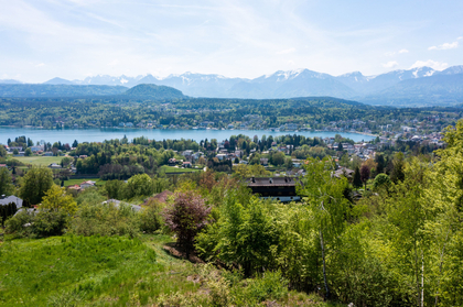 Seeblick-Grundstück mit Baubewilligung Seeblick-Grundstück mit Baubewilligung
