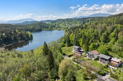 Saissersee: Appartementhaus in absoluter Seenähe Saissersee: Appartementhaus in absoluter Seenähe