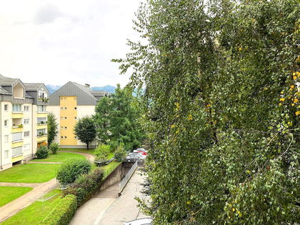 HELLE FAMILIENWOHNUNG in ZENTRUMSNAHER RUHELAGE HELLE FAMILIENWOHNUNG in ZENTRUMSNAHER RUHELAGE