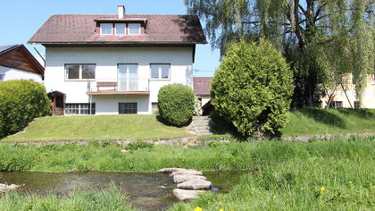 Zentral im Grünen, dein neues Zuhause. Zentral im Grünen, dein neues Zuhause.