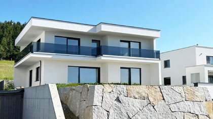 Modernes Haus mit traumhaften Ausblick, Provisionsfrei! Modernes Haus mit traumhaften Ausblick, Provisionsfrei!