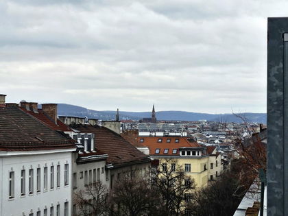 Dachterrassenwohnung auf 2 Ebenen mit Klimaanlage und ohne Dachschrägen Dachterrassenwohnung auf 2 Ebenen mit Klimaanlage und ohne Dachschrägen