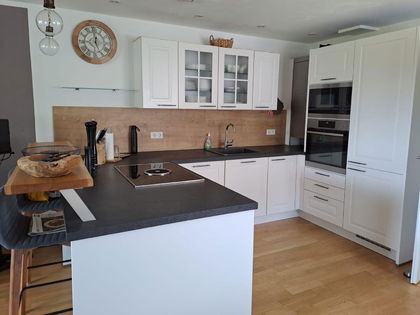 Neuwertige Wohnung zu verkaufen Neuwertige Wohnung zu verkaufen