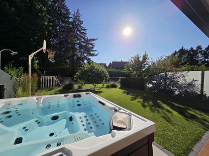 Exklusive Gartenwohnung in Linz - Modern, ruhig & zentral mit Whirlpool, Klimaanlage & Tiefgarage Exklusive Gartenwohnung in Linz - Modern, ruhig & zentral mit Whirlpool, Klimaanlage & Tiefgarage