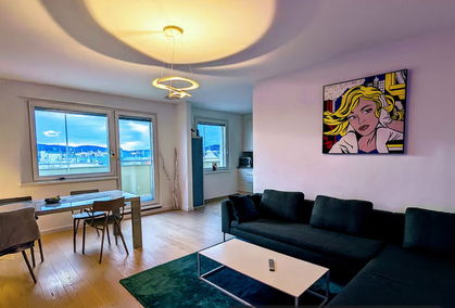 Dachgeschoß-Wohnung mit Terrasse und Fernblick über Wien (PROVISIONSFREI) Dachgeschoß-Wohnung mit Terrasse und Fernblick über Wien (PROVISIONSFREI)