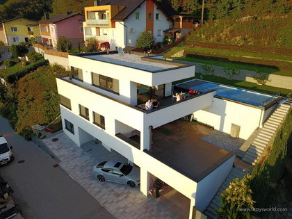 Modernes Haus - großartiger Ausblick, sehr sonnig Modernes Haus - großartiger Ausblick, sehr sonnig