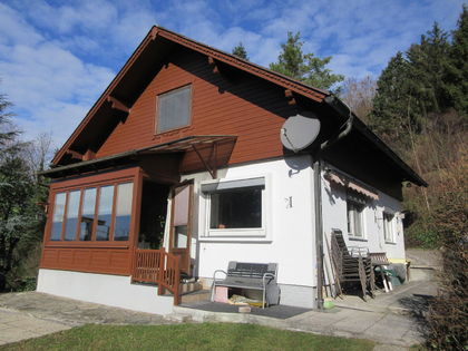 Bezugsfertiges Einfamilienhaus in herrlicher, hochwassersicherer Ruhelage mit wunderbarer Aussicht Bezugsfertiges Einfamilienhaus in herrlicher, hochwassersicherer Ruhelage mit wunderbarer Aussicht