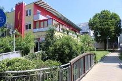 TRAUMWOHNUNG mit 50 m2 Terrasse