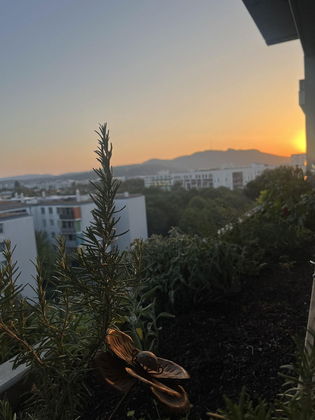 3-Zimmer-Wohnung mit Fernblick 3-Zimmer-Wohnung mit Fernblick