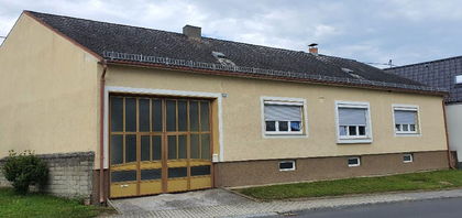Haus zum Verkaufen! Auch für Tierhaltung geeignet!