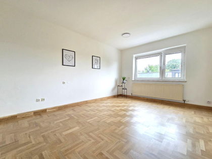 ERSTBEZUG nach Renovierung - moderne 3,5-Zimmer-Eigentumswohnung mit sonniger Loggia in Enns
