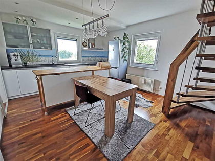 Exklusive Seeblick-Maisonette St. Lorenz / Mondsee Exklusive Seeblick-Maisonette St. Lorenz / Mondsee