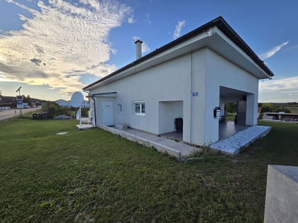 MASSIVBAU EINFAMILIENHAUS MASSIVBAU EINFAMILIENHAUS