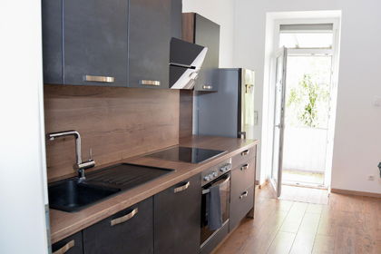 Schöne 3 Zimmer Altbauwohnung in zentraler Stadtlage mit Schlossbergblick im hippen Lendviertel Schöne 3 Zimmer Altbauwohnung in zentraler Stadtlage mit Schlossbergblick im hippen Lendviertel
