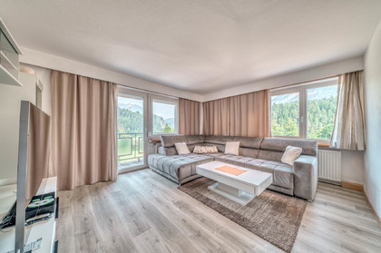 Naturverbundene Familien aufgepasst! Großzügige 5,5-Zimmer Wohnung mit Blick in's Grüne in Roppen Naturverbundene Familien aufgepasst! Großzügige 5,5-Zimmer Wohnung mit Blick in's Grüne in Roppen